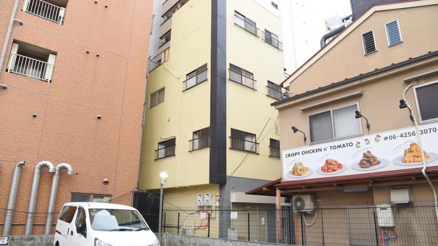Shinsaibashi Dotonbori Courtyard Villa *